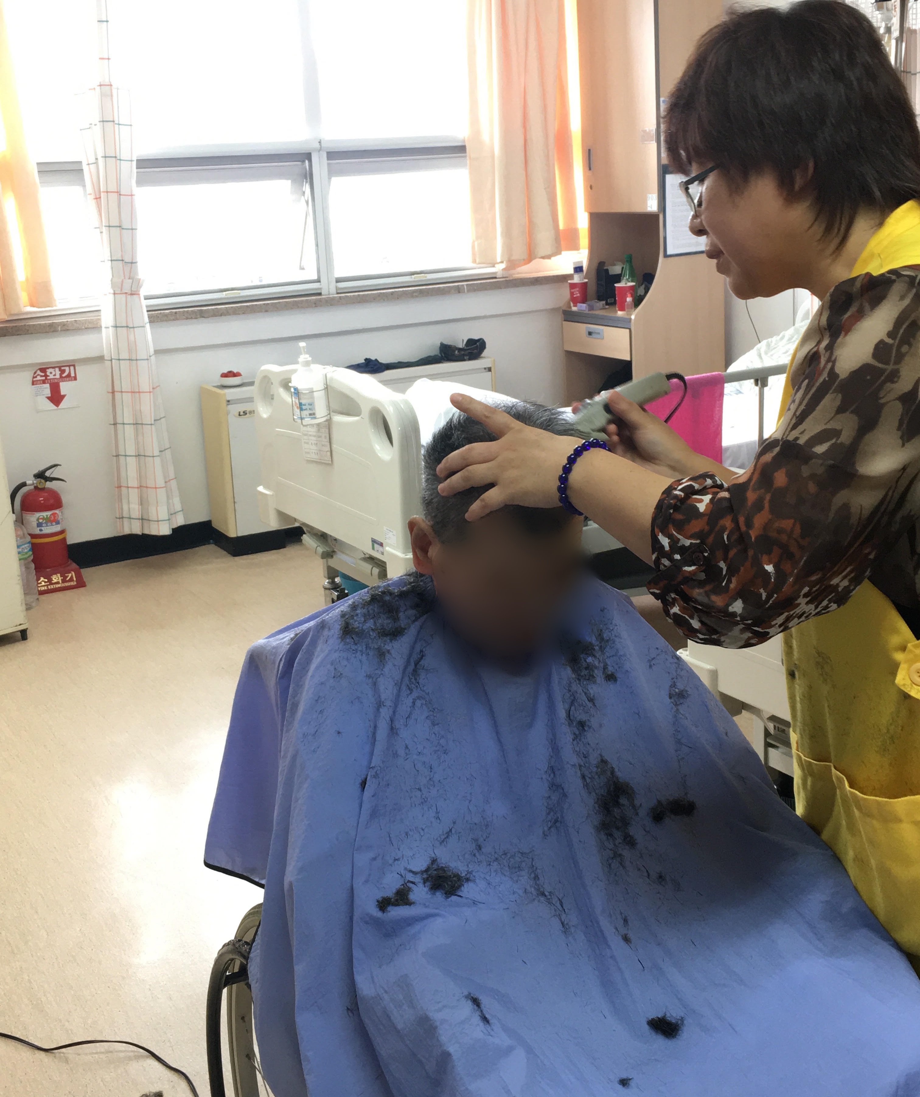 10월 미용 봉사